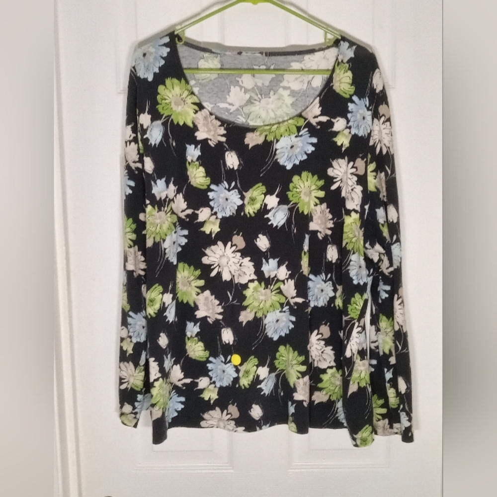 knit long sleeve top Talbots floral 2X